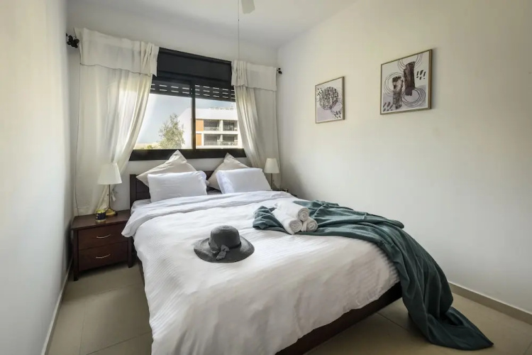 Cozy Nest Apartment with balcony