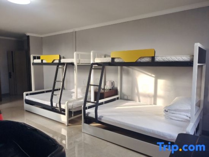 Standard Quintuple room