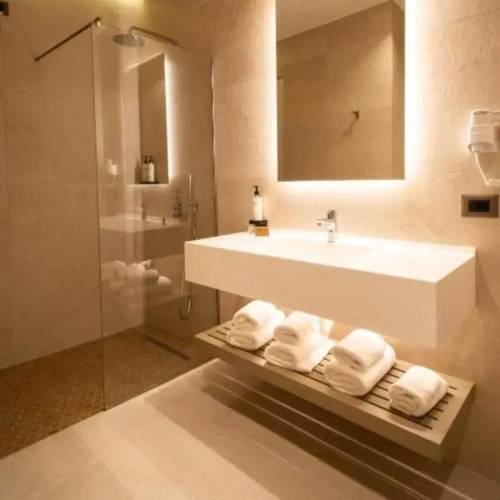 Standard Twin room with balcony and with sea view