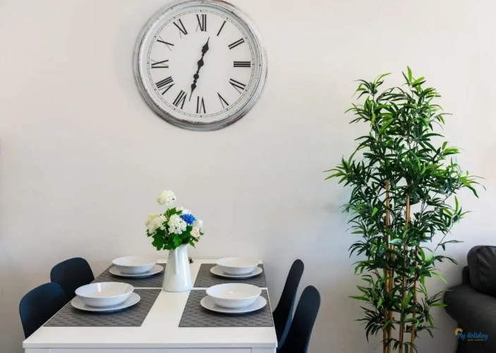2 Bedrooms Double Apartment