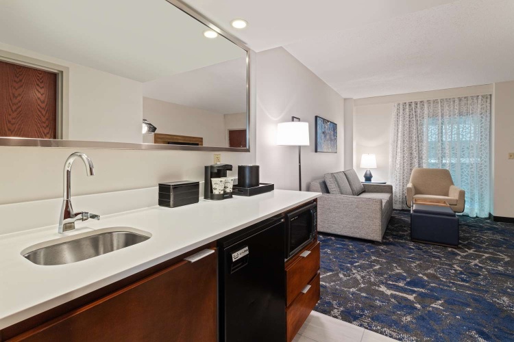 Embassy Suites by Hilton Tampa USF Near Busch Gardens photo 30