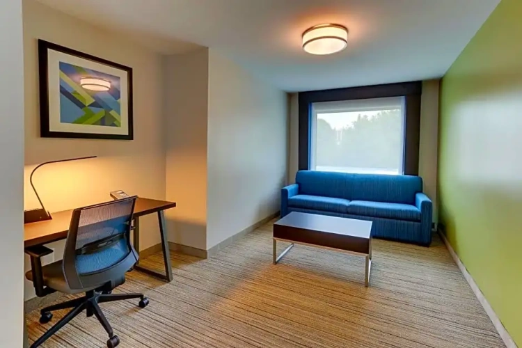 Quadruple Suite