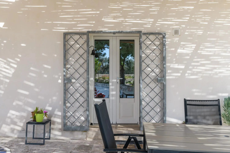 Villa L'Albicocco con piscina