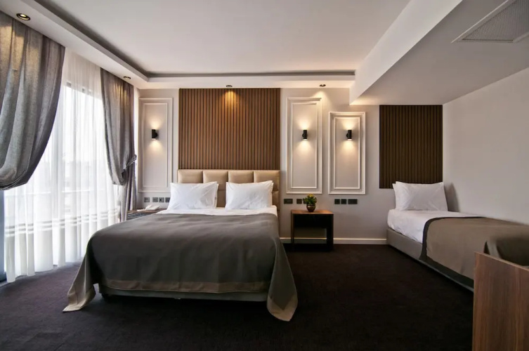 Valide Residence