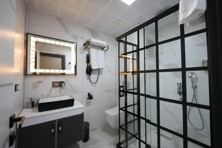 Milena Otel