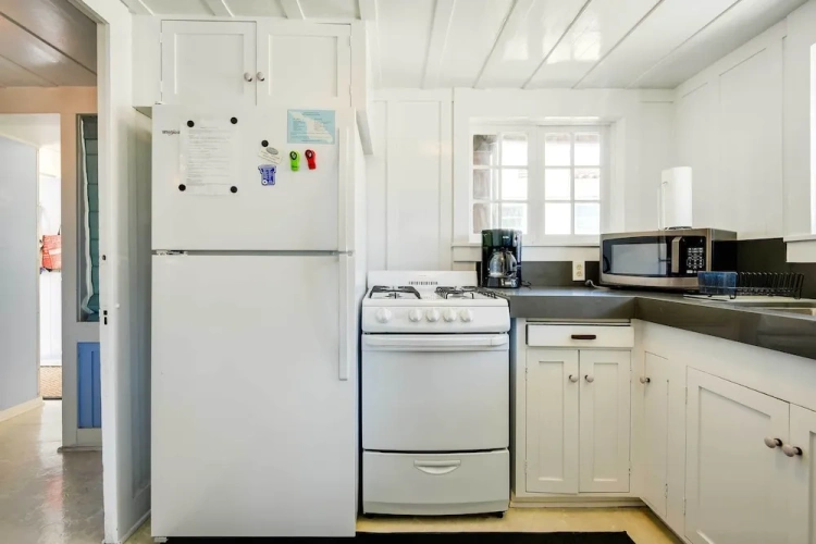 2 Bedrooms Cottage