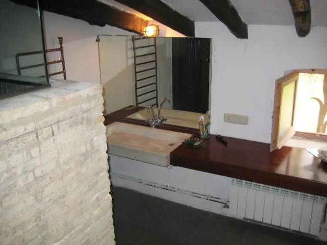 2 Bedrooms Cottage