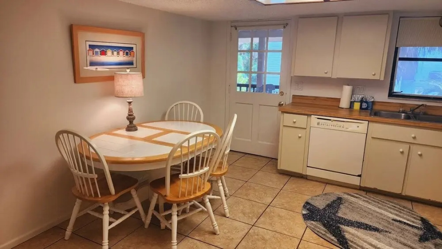 Vacationer's Duplex #54505 2 Bedrooms 2 Bathrooms Duplex