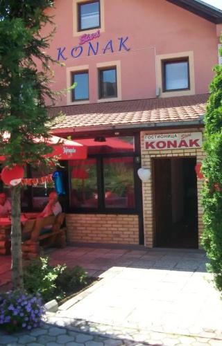 Room Apartments Stari Konak
