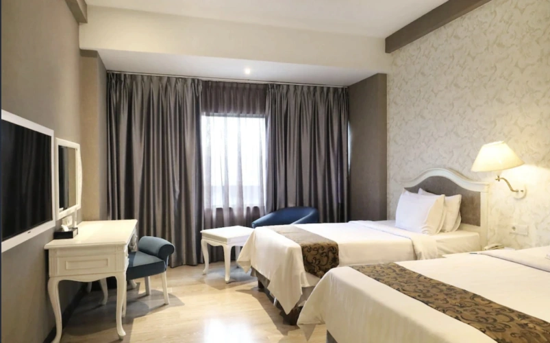 Superior Twin room