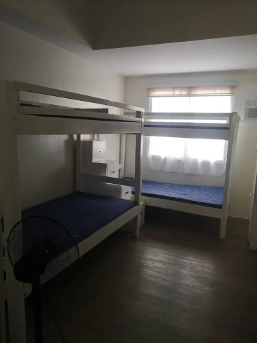 Studio Unit Around Recto U-belt