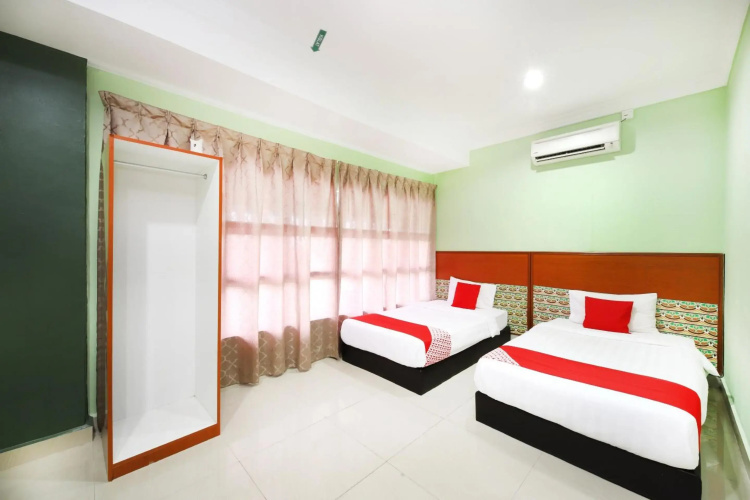 OYO 720 Corridor Hotel 2