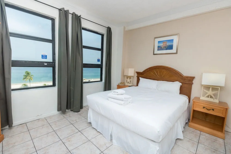 760 Ocean View Hollywood Beach