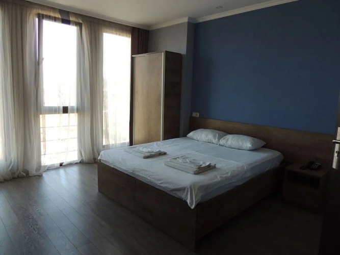 Hotel Batomi