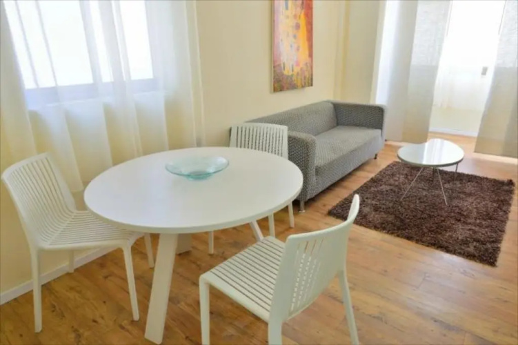 Quiet 2 BR Apt. near the beach