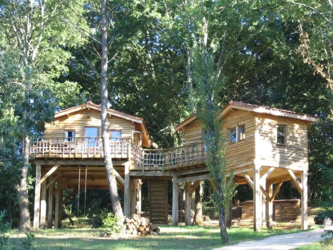 3 Bedrooms Cottage
