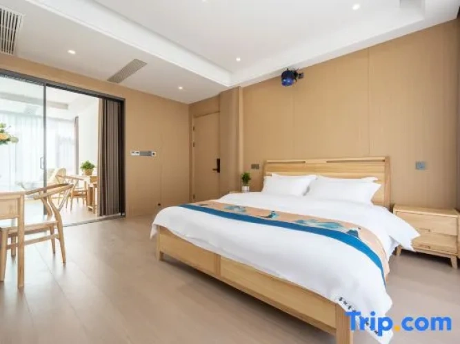 2 Bedrooms Quadruple Suite