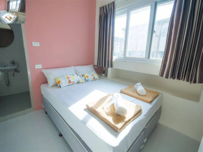 Sleep Dee Hostel