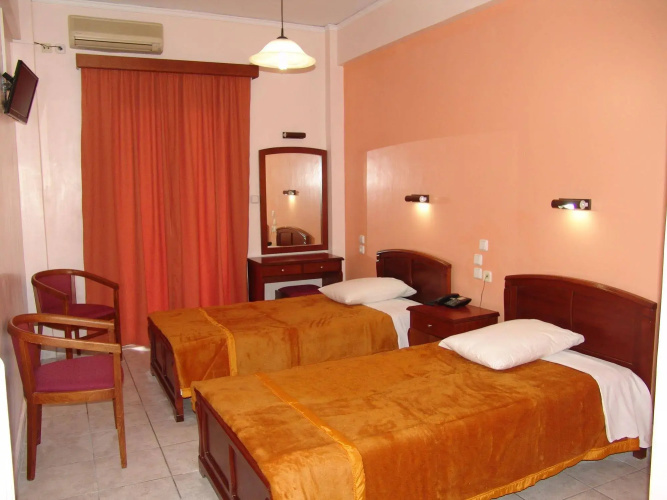 Hotel Cosmos