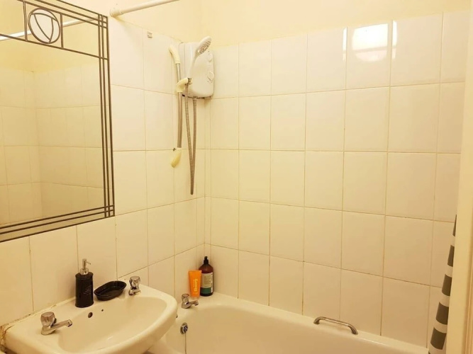 Convenient Clean and Comfortable Flat