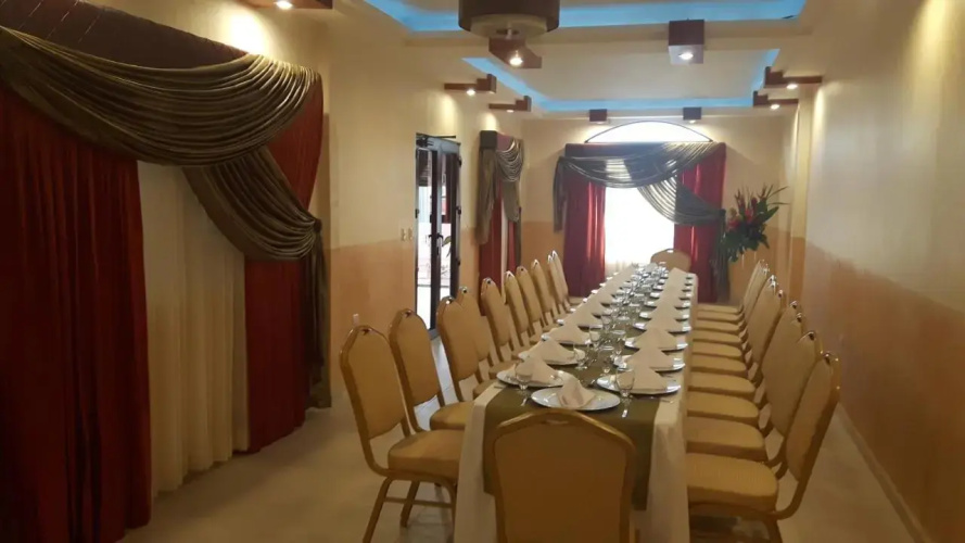 Veranda Hotel
