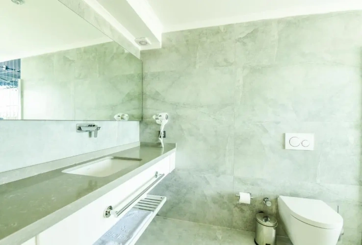 Standard Triple room with sea view