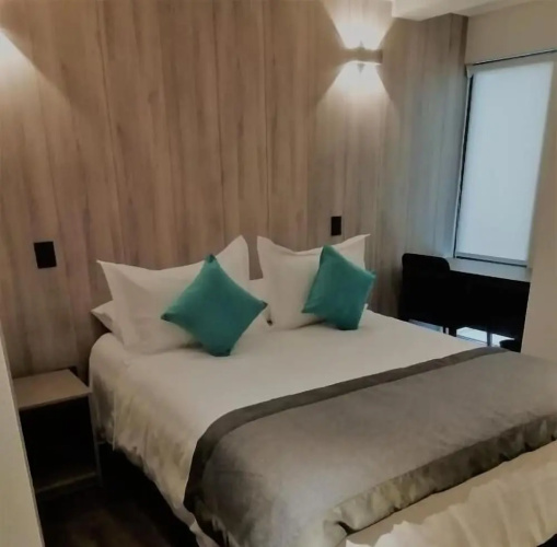 Hotel H9