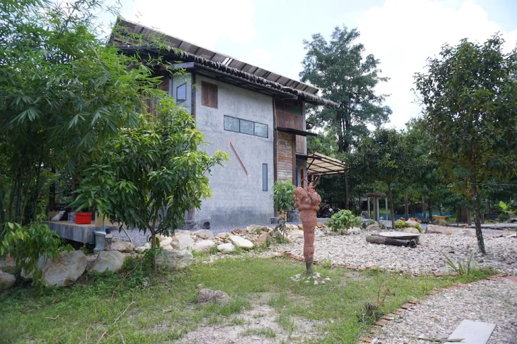 See-Din Studio & FarmStay