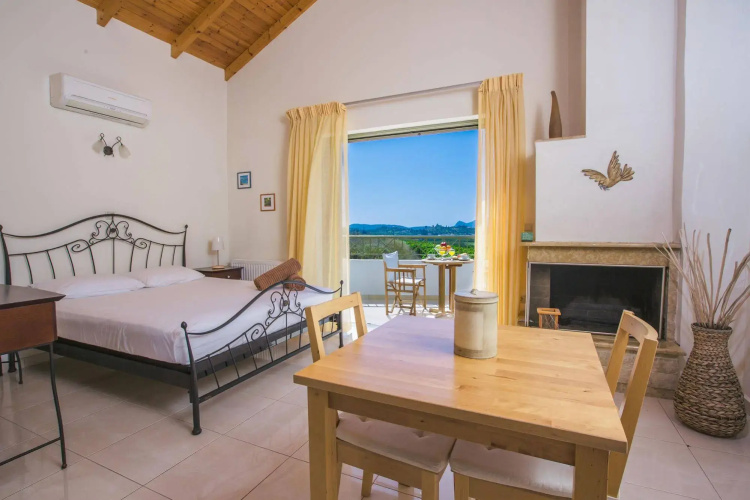 Anassia Villas