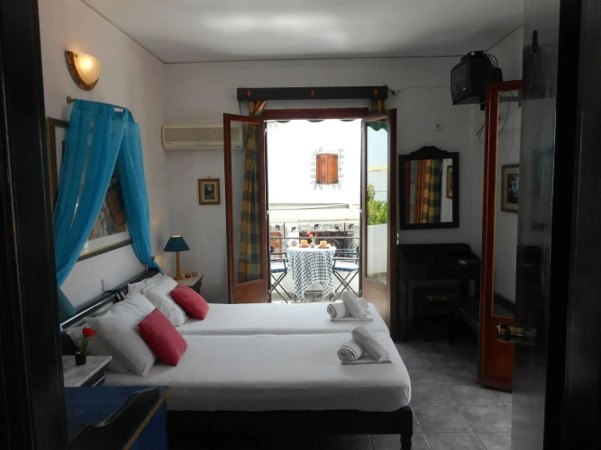 Hotel Yianna