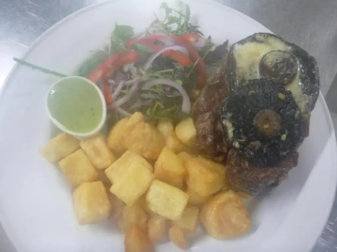 Chatto Creek Tavern