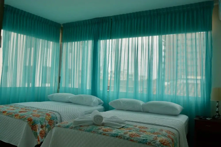 Deluxe Quadruple room