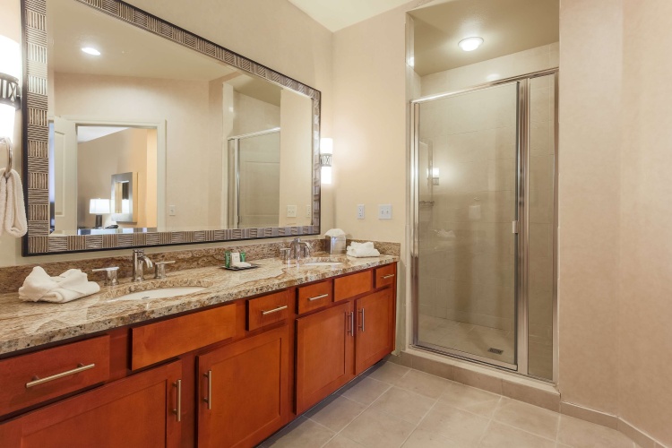 Hilton Promenade at Branson Landing photo 10