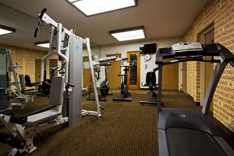 La Quinta Inn & Suites by Wyndham St. Pete-Clearwater Airpt photo 17