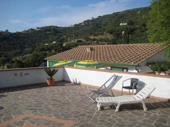 1 Bedroom Apartment with sea view