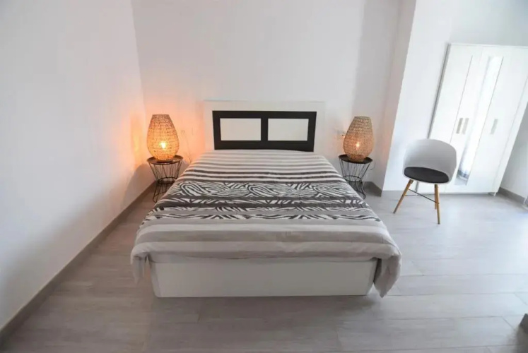 392- casa al canal con amarre y jacuzzi