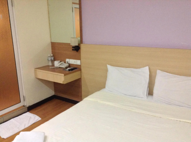 Maxim Hotel