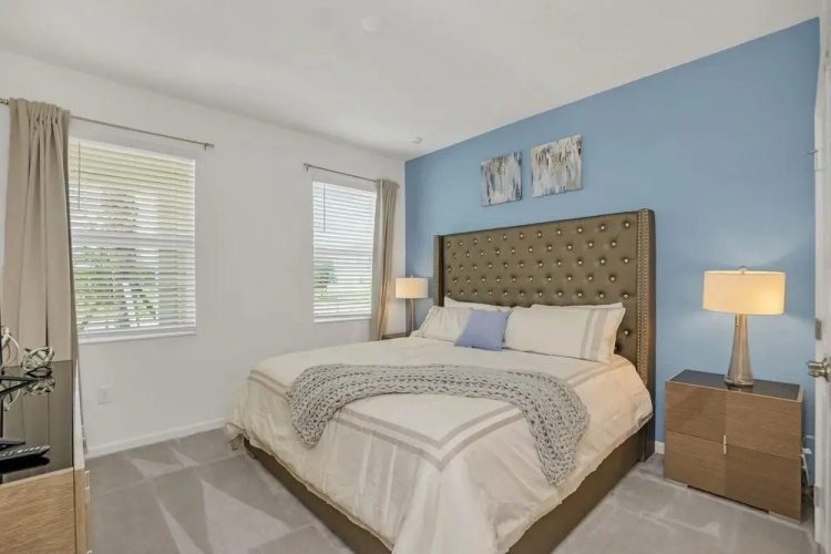 6BR Luxury Home - Private Pool Games Room