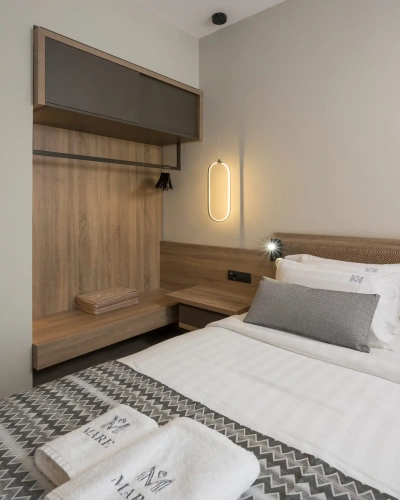 Standard Double room with partial sea view