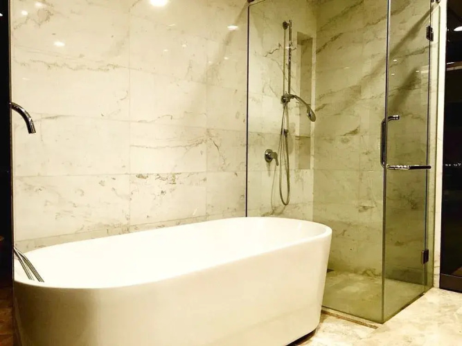 The Platinum Suites 17
