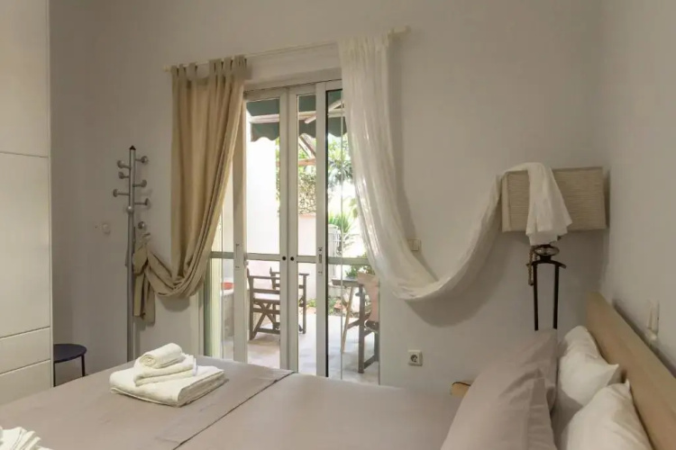 Comfy Kourouta Apartment & Suite