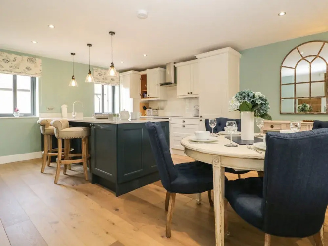 Tarn End Cottages 12