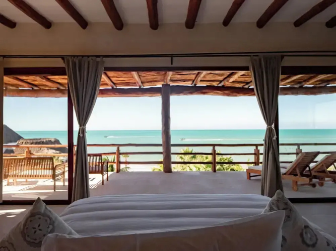 Beachfront Hotel Boutique DK