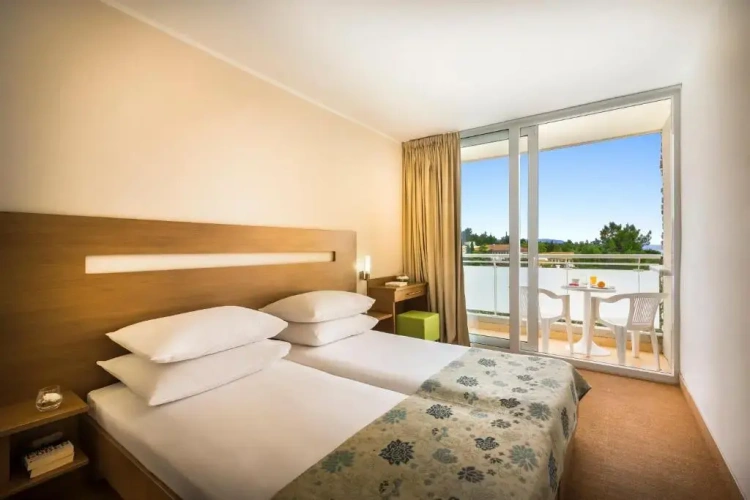 Superior Twin room with balcony