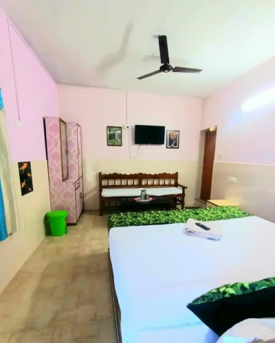 Hays SK Residency