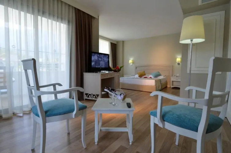 Greenwood Suites Resort