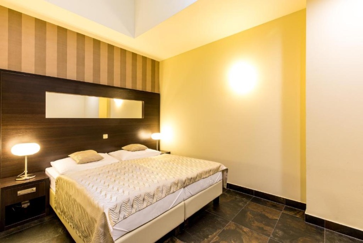 1 Bedroom Apartment with balcony