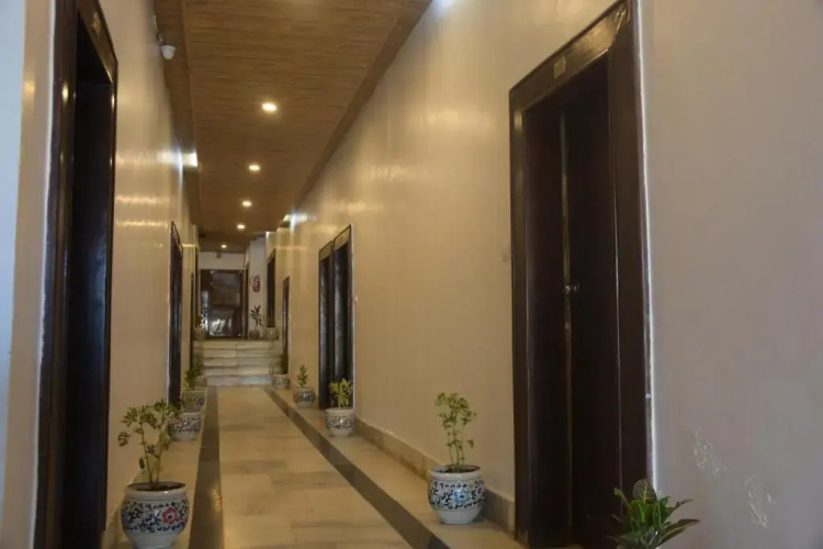 The Leef Inn