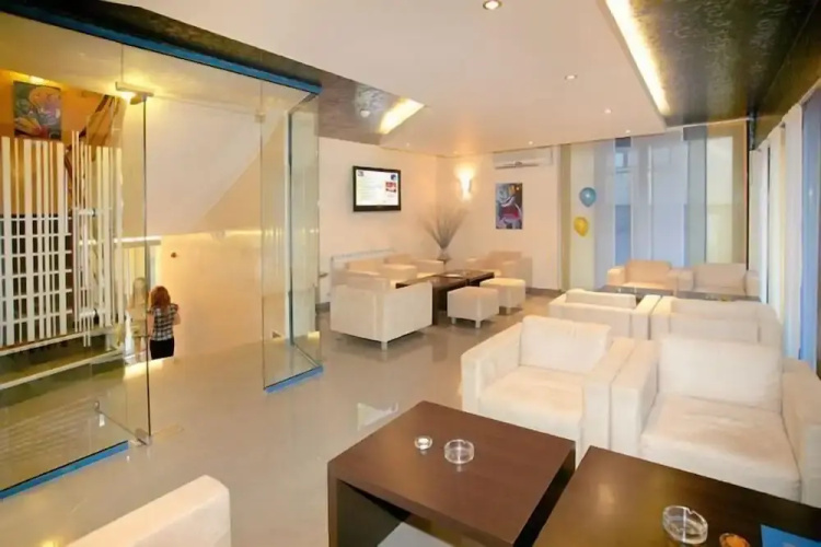 Hotel Riverside