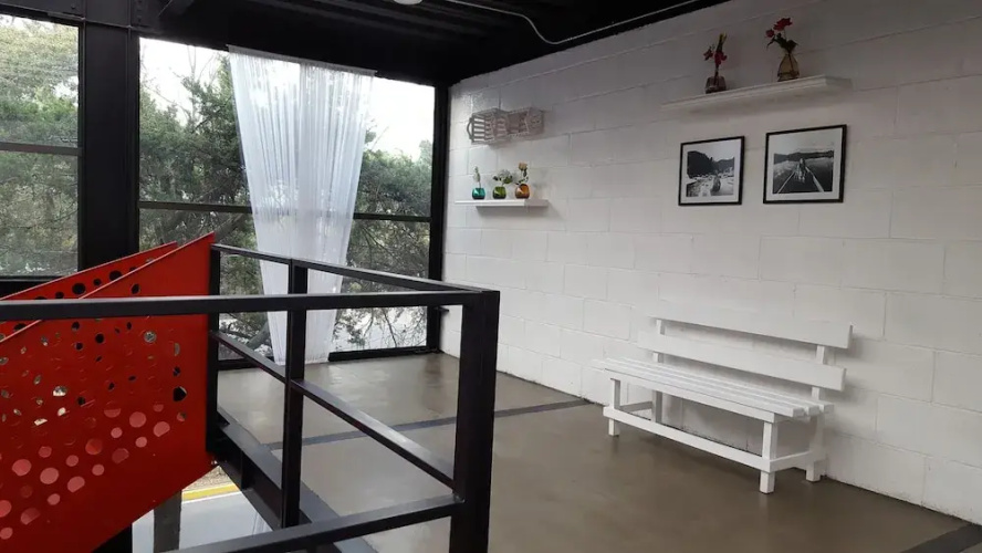 Cozy Loft with Balcony